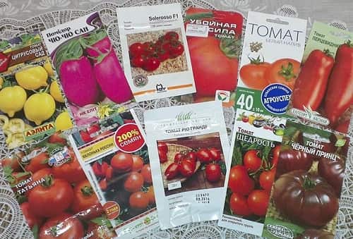 Pakety s semenami tomatov