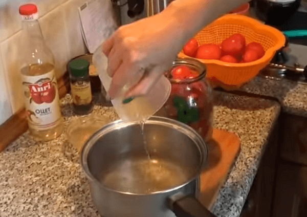 Помидоры в желе на зиму - обалденные рецепты с желатином