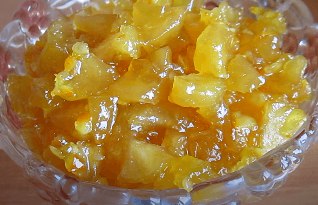 gotovoe yablochnoe varene s apelsinom